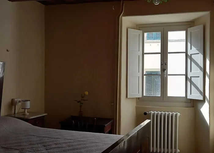 Couette-café Del Ponte 3*